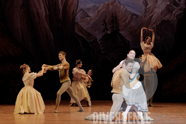 Giselle / Jean Coralli, Jules Perrot / Ballet de l Opéra national de Paris