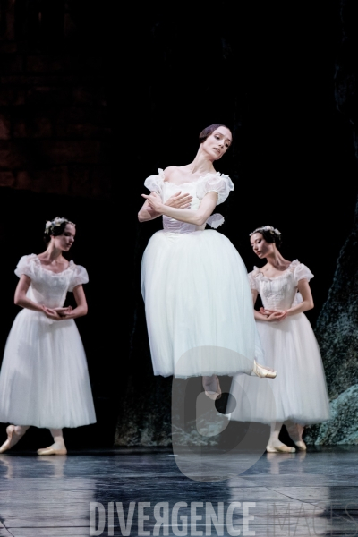 Giselle / Jean Coralli, Jules Perrot / Ballet de l Opéra national de Paris