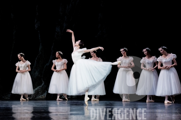 Giselle / Jean Coralli, Jules Perrot / Ballet de l Opéra national de Paris