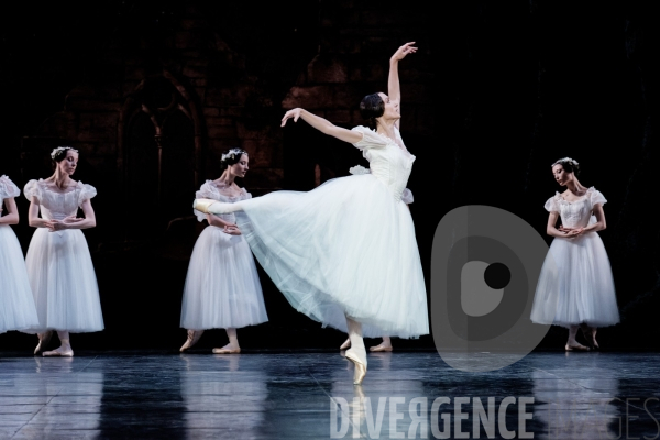 Giselle / Jean Coralli, Jules Perrot / Ballet de l Opéra national de Paris