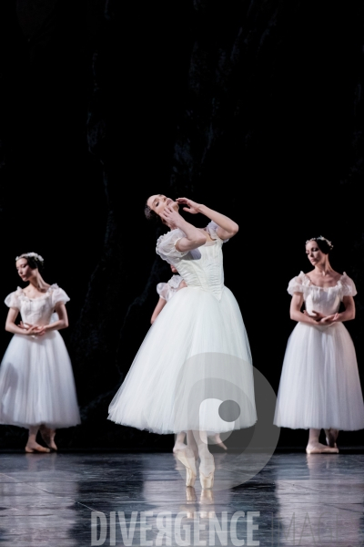 Giselle / Jean Coralli, Jules Perrot / Ballet de l Opéra national de Paris