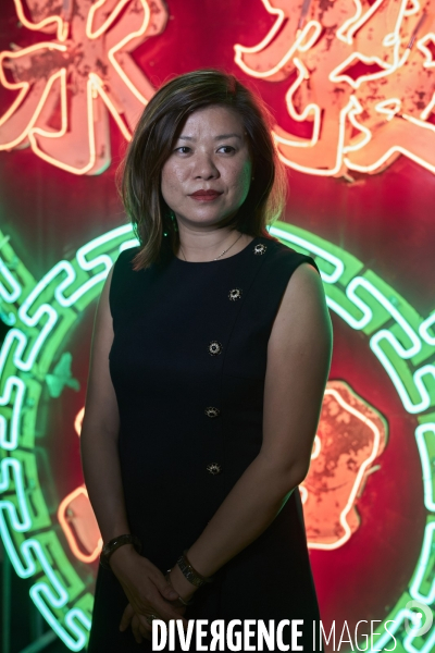 Les défenseurs  des  néons de Hong Kong