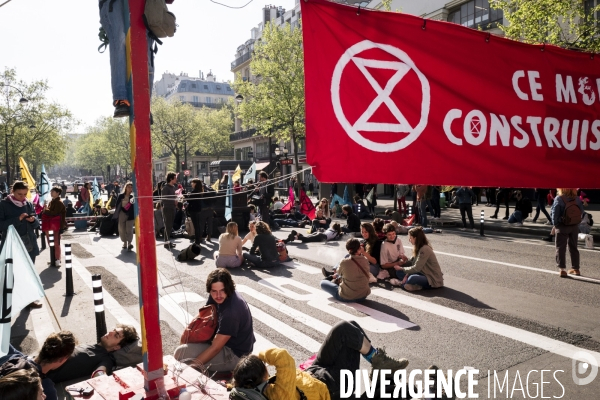 France - extinction rebellion - paris - climate action