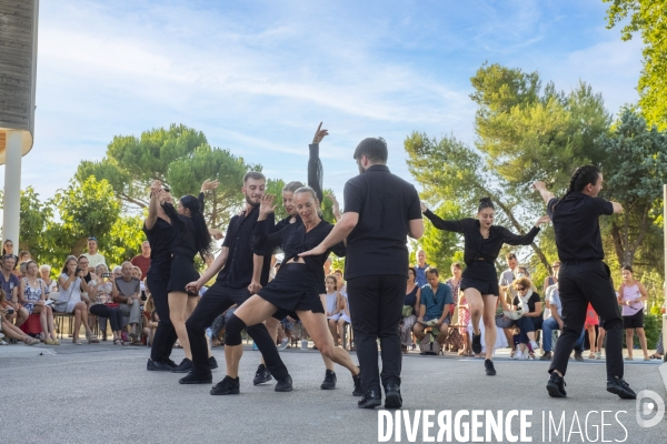 Groupe Urbain d Intervention Dansé - Angelin Preljocaj