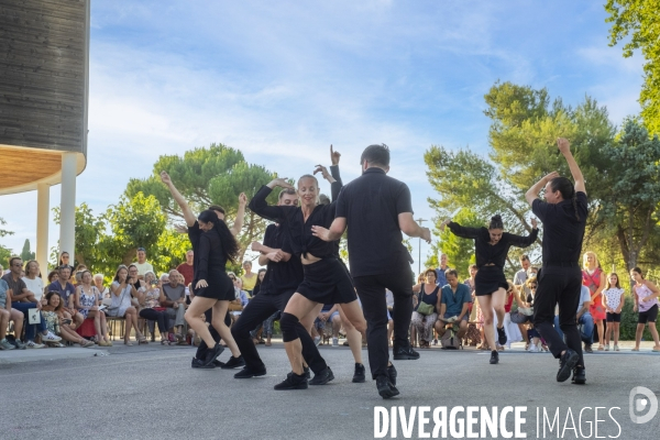 Groupe Urbain d Intervention Dansé - Angelin Preljocaj