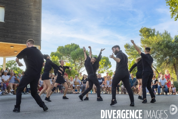 Groupe Urbain d Intervention Dansé - Angelin Preljocaj