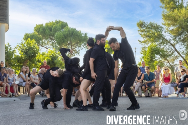 Groupe Urbain d Intervention Dansé - Angelin Preljocaj