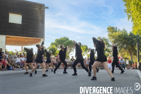 Groupe Urbain d Intervention Dansé - Angelin Preljocaj