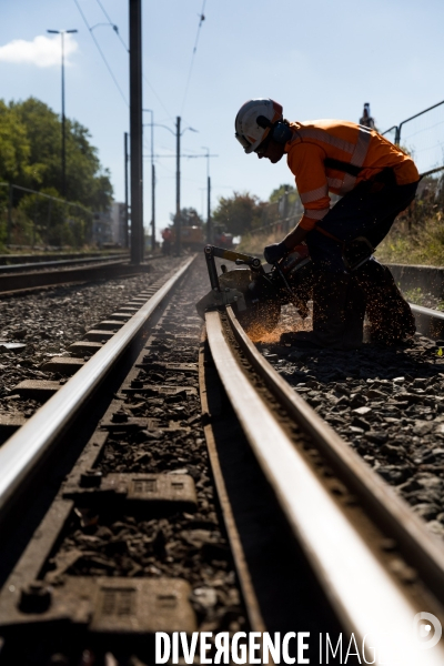 Travaux de voie ferrée de tramway