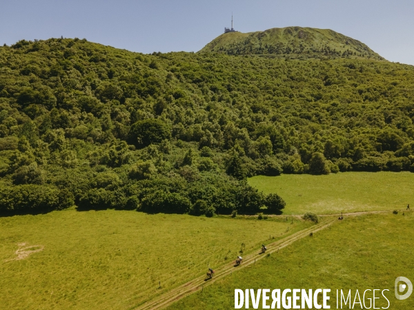 Cyclotourisme vue d un drone