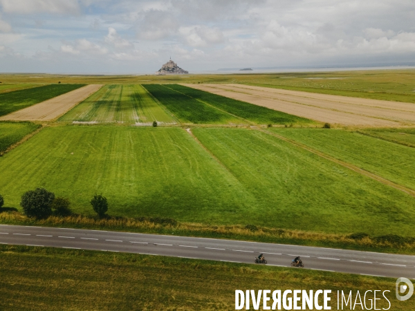 Cyclotourisme vue d un drone