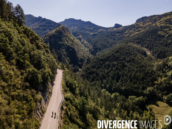 Cyclotourisme vue d un drone