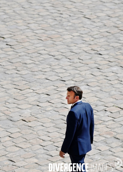 Emmanuel Macron / Prise d armes à l Hôtel national des Invalides