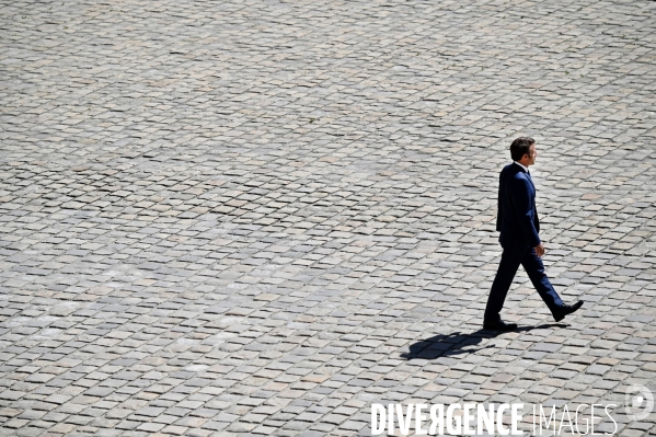 Emmanuel Macron / Prise d armes à l Hôtel national des Invalides