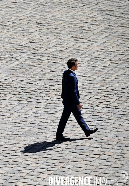 Emmanuel Macron / Prise d armes à l Hôtel national des Invalides