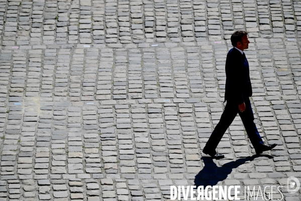 Emmanuel Macron / Prise d armes à l Hôtel national des Invalides