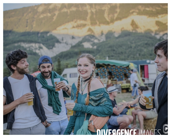 Le long de la Transbasse alpine Digne Nice ( le festival )