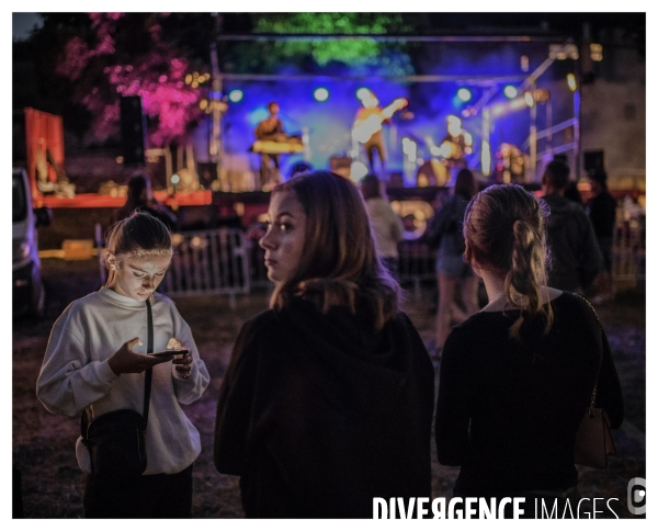 Le long de la Transbasse alpine Digne Nice ( le festival )