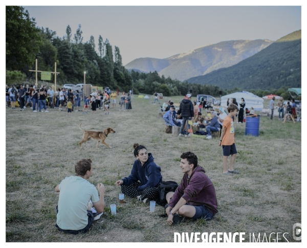 Le long de la Transbasse alpine Digne Nice ( le festival )