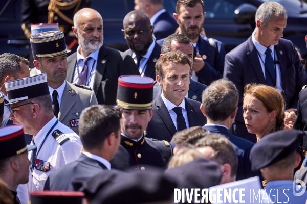 Défilé du 14 juillet sur les Champs Elysées