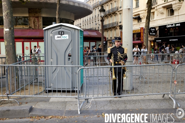 Défilé du 14 juillet sur les Champs Elysées