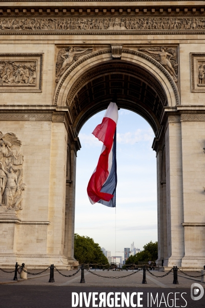 Défilé du 14 juillet sur les Champs Elysées