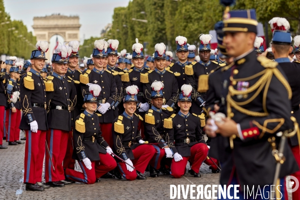 Défilé du 14 juillet sur les Champs Elysées