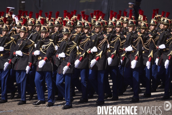 Défilé du 14 juillet sur les Champs Elysées