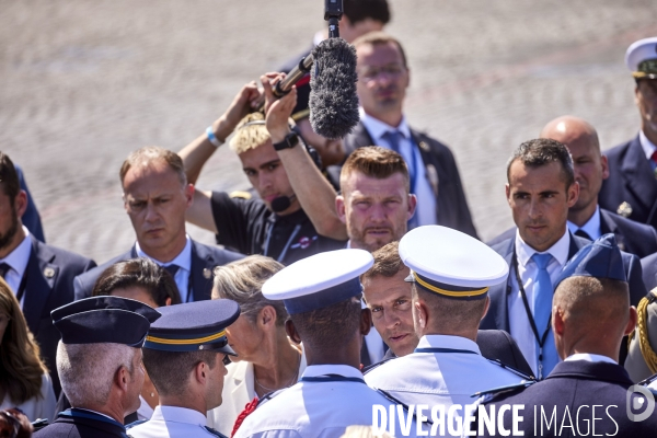 Défilé du 14 juillet sur les Champs Elysées