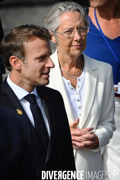Emmanuel Macron avec Elisabeth BORNE