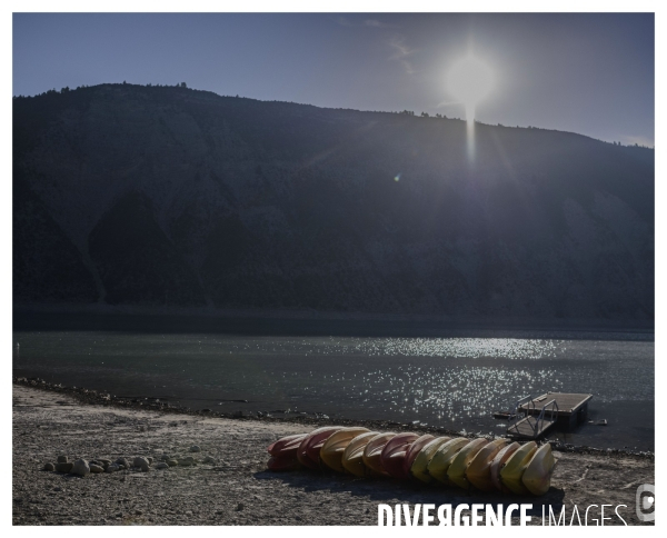 Le long de la Transbassealpine Digne Nice ( Tourisme et sécheresse )