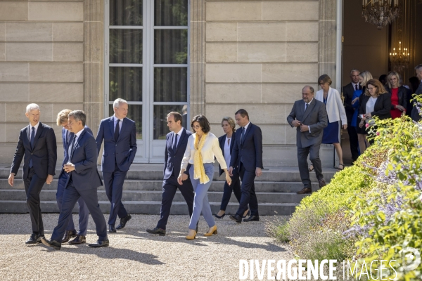 Premier Conseil des ministres Borne II et photo du gouvernement