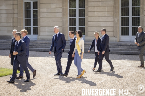 Premier Conseil des ministres Borne II et photo du gouvernement