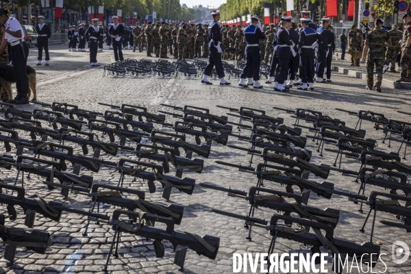 14 juillet 2022 - célébration et défilé sur les Champs-Elysées