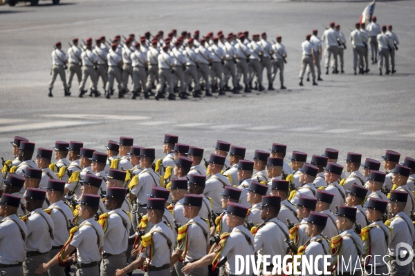 14 juillet 2022 - célébration et défilé sur les Champs-Elysées