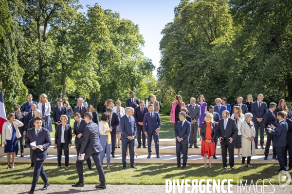 Premier Conseil des ministres Borne II et photo du gouvernement