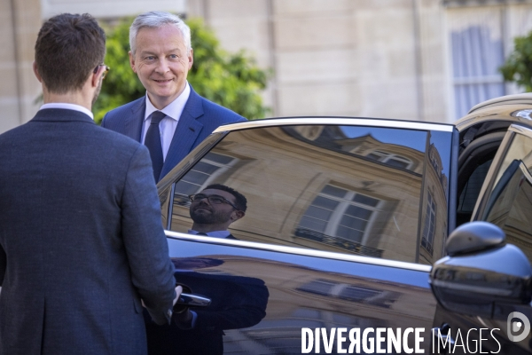 Premier Conseil des ministres Borne II et photo du gouvernement