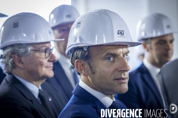 Emmanuel Macron chez STMicroelectronics à Crolles - Grenoble