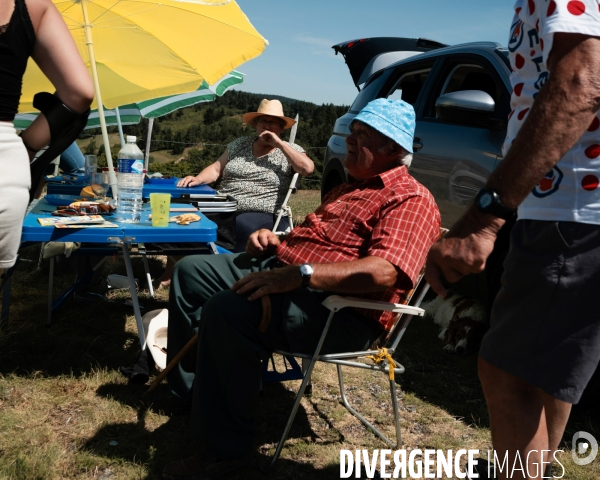 L attente de l arrivée - Tour de France 2O22