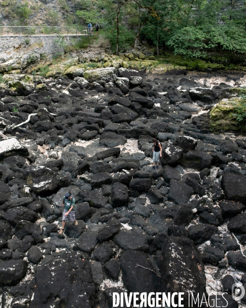 Secheresse riviere Doubs