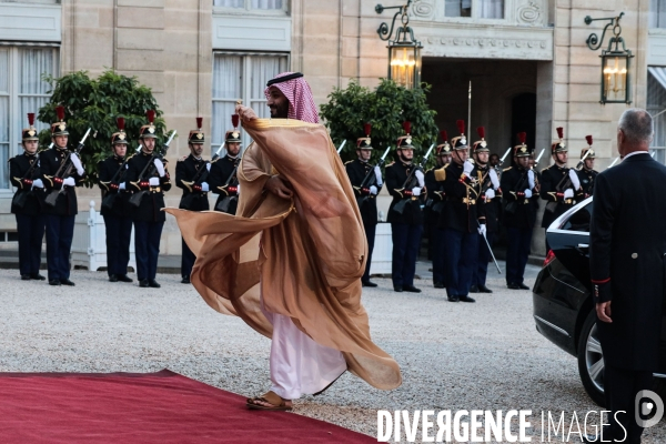 Mohammed Ben Salman prince  héritier d Arabie Saoudite reçu par Emmanuel Macron