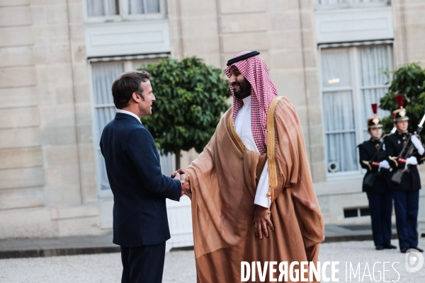 Mohammed Ben Salman prince  héritier d Arabie Saoudite reçu par Emmanuel Macron