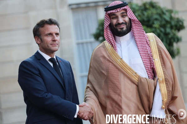 Mohammed Ben Salman prince  héritier d Arabie Saoudite reçu par Emmanuel Macron