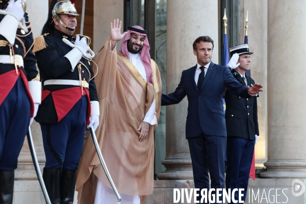 Mohammed Ben Salman prince  héritier d Arabie Saoudite reçu par Emmanuel Macron