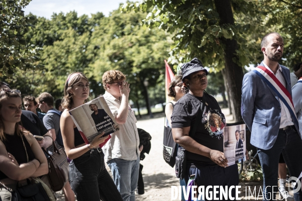 Rassemblement contre la présence deCaroline Cayeux au gouvernement