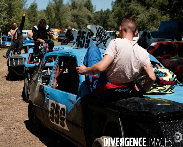 L attente de l arrivée - Stock-car à Brioude