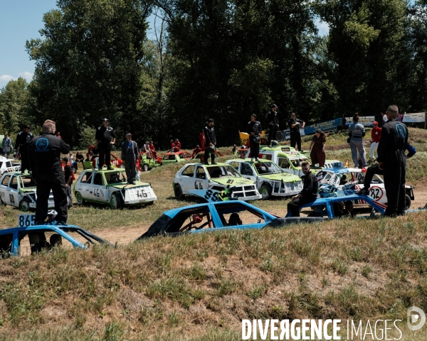 L attente de l arrivée - Stock-car à Brioude