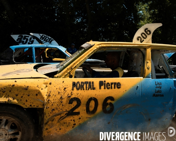 L attente de l arrivée - Stock-car à Brioude