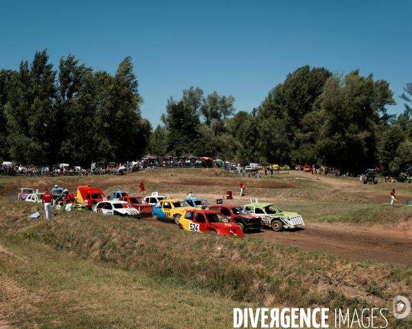 L attente de l arrivée - Stock-car à Brioude