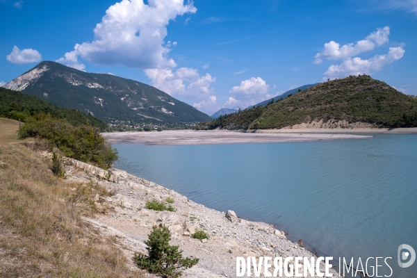 Sécheresse dans le lac de Castillon, et le Verdon, Alpes de Haute Provence